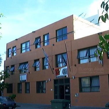 Colegio Aula XXI_frente edificio