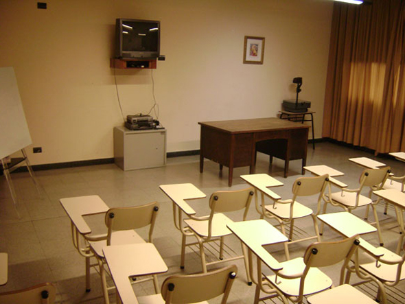 St.Edward's college_aula