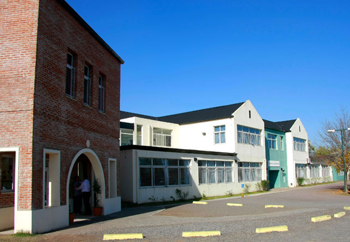 St.Mary of the Hills School_ sede Pilar_2