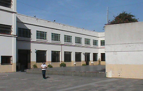 Instituto Maria Ana Mogas_en barrio de Mataderos8