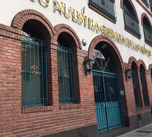 Instituto-Nuestra-seños-de-las-Nieves_-barrio-de-LINIERS