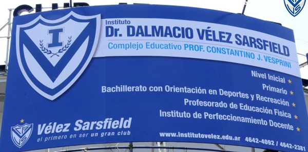 Instituto Dr. Dalmacio Velez Sarsfield 1