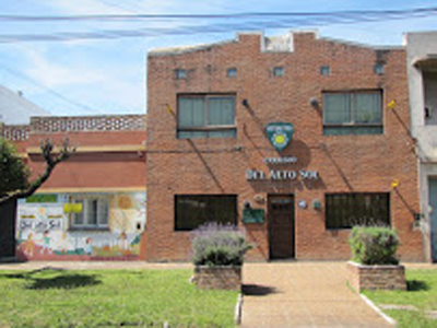 colegio del Alto Sol_en Bernal oeste_9
