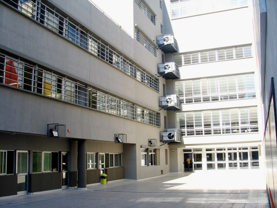 escuela-maria-claudia-falcone_secundaria_en-palermo