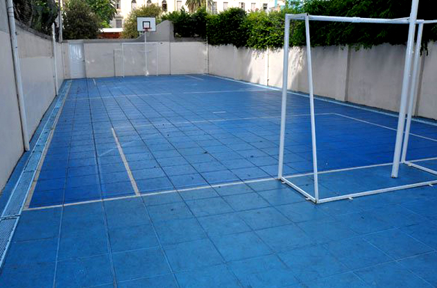 colegio-hercules-en-velez-sarsfield_patio