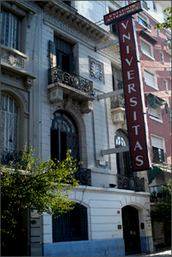 Universitas Estudios Superiores 46