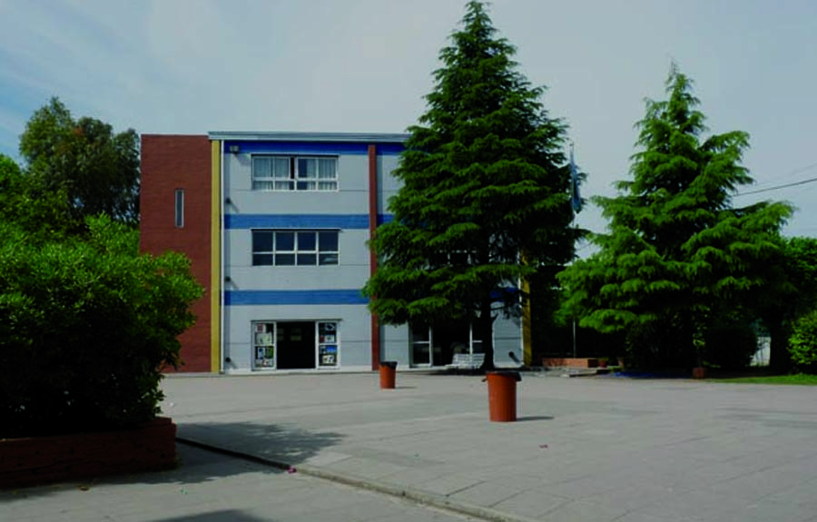 Colegio Rosario Vera Peñaloza 2