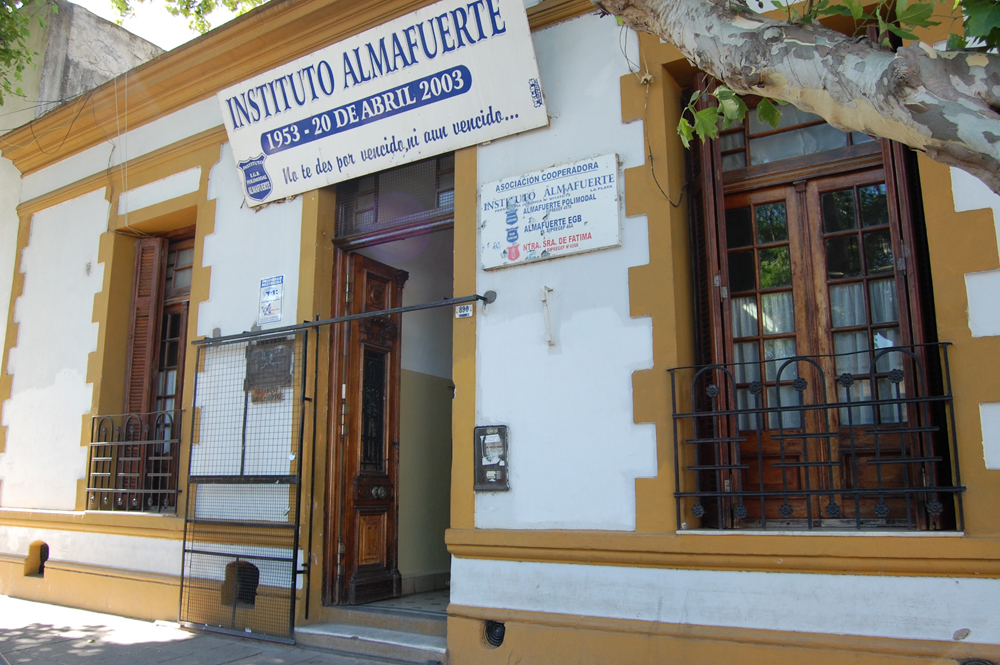 Instituto Almafuerte 4