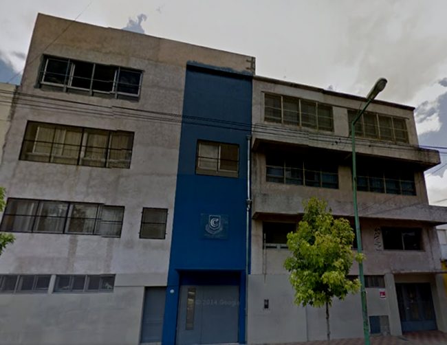 Colegio Cervantes 42