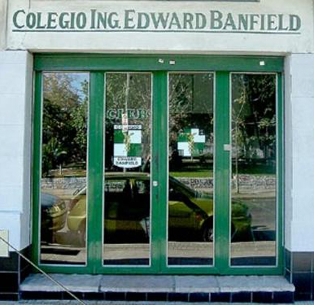 Colegio Ingeniero Edward Banfield 2