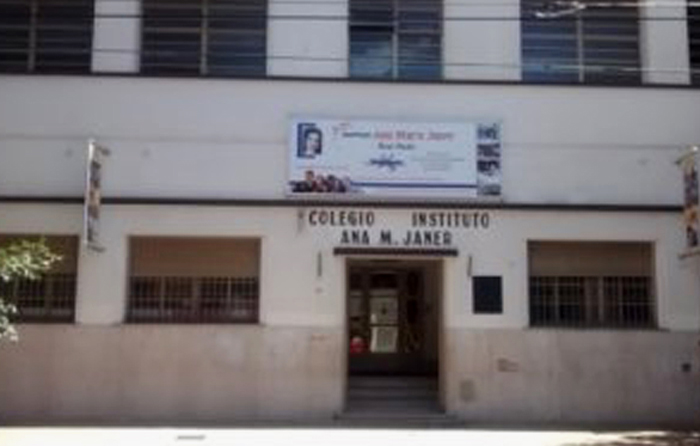 Instituto Ana María Janer 1