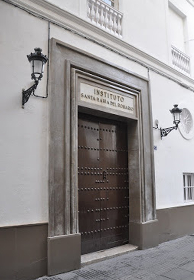 Instituto Santa María del Rosario 4