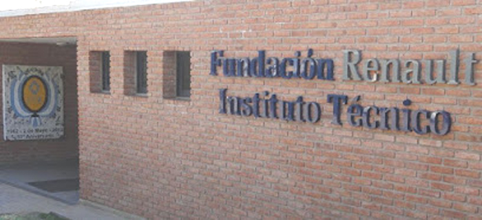 Instituto Renault 7