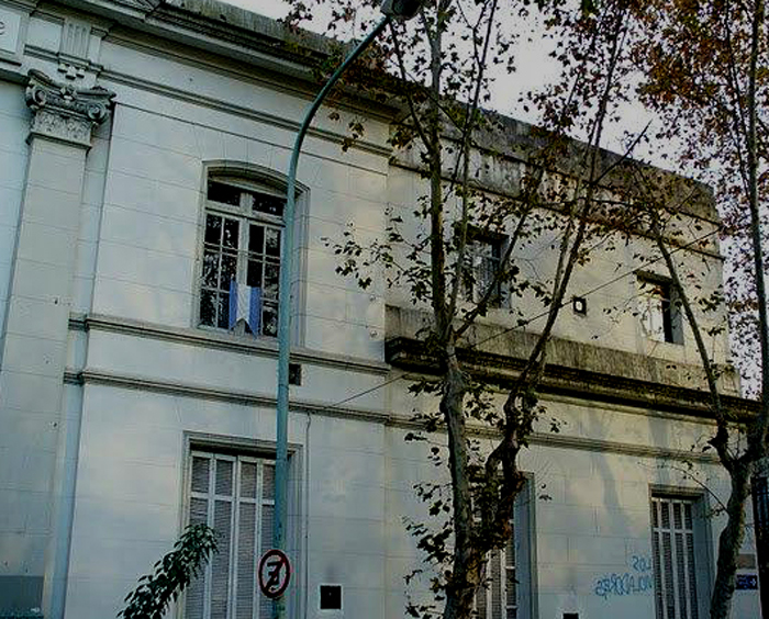 Escuela N°4 Salvador María Del Carril D.E 6 5