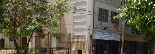 Colegio Arzruni 85