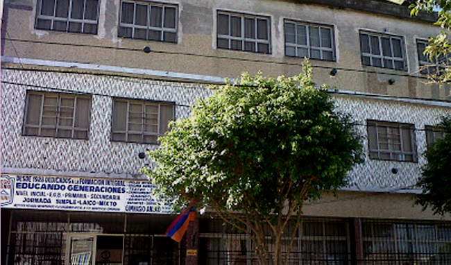 Colegio Arzruni 2