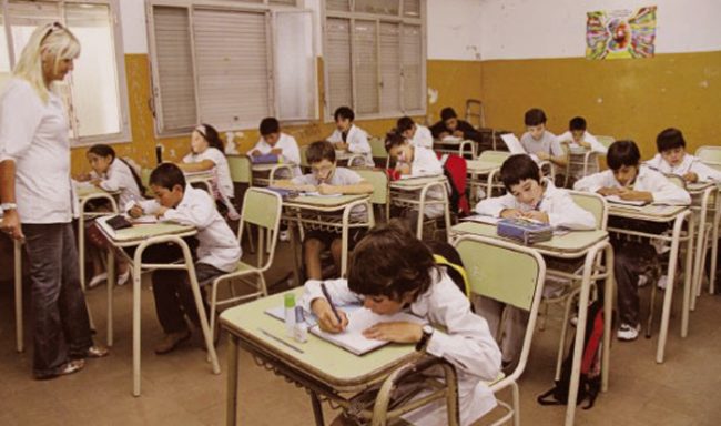 En los niveles más humildes, asistir al jardin no ayuda a mejorar el rendimiento escolar 1