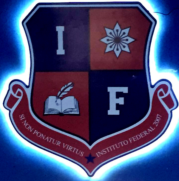 Colegio Federal 13