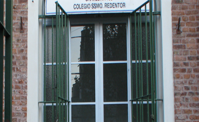 Colegio Santisimo Redentor 2