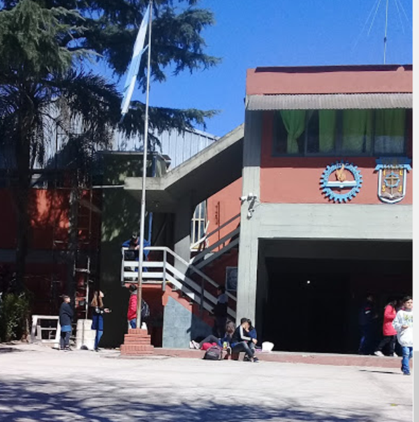 Colegio Técnico Instituto Centro San José 35