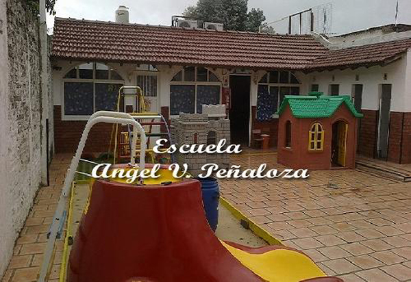 Escuela Angel Vicente Peñaloza 2