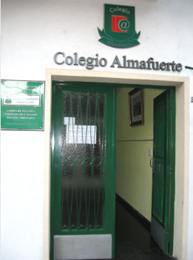 Listado de Colegios en Munro 46