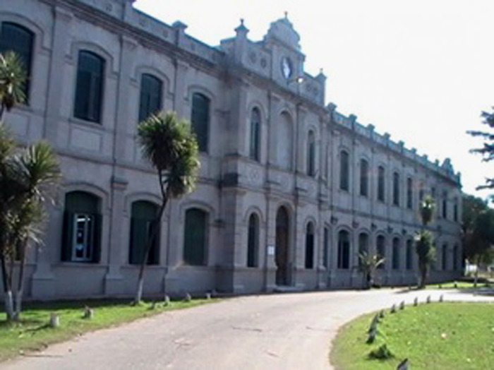 Colegio La Salle (Fundación Armstrong) 1