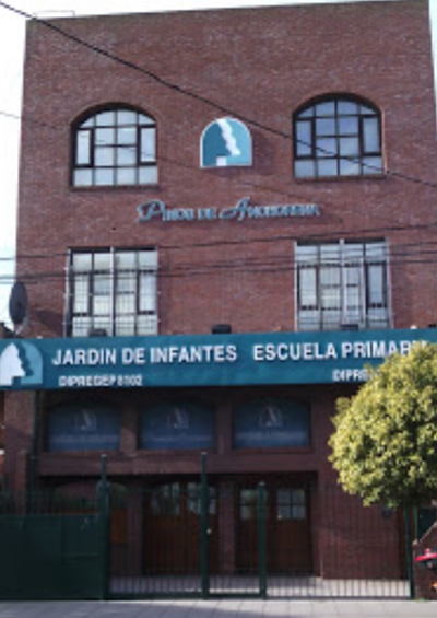 Institución Educativa Pinos de Anchorena 2