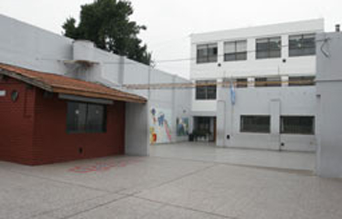 Instituto San Nicolás de Los Arroyos (ISNA) 3
