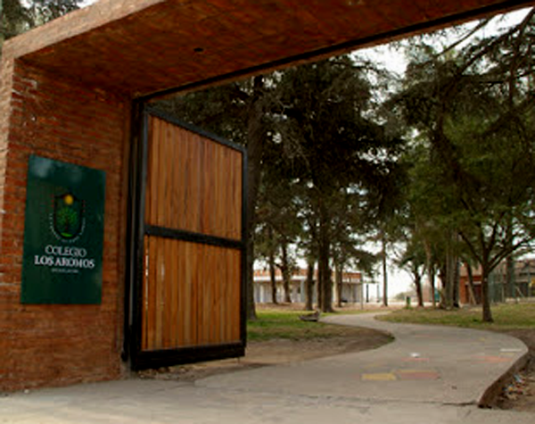 Colegio Los Aromos de San Javier 1