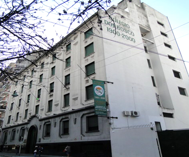 Listado de colegios privados en el barrio de Montserrat 18