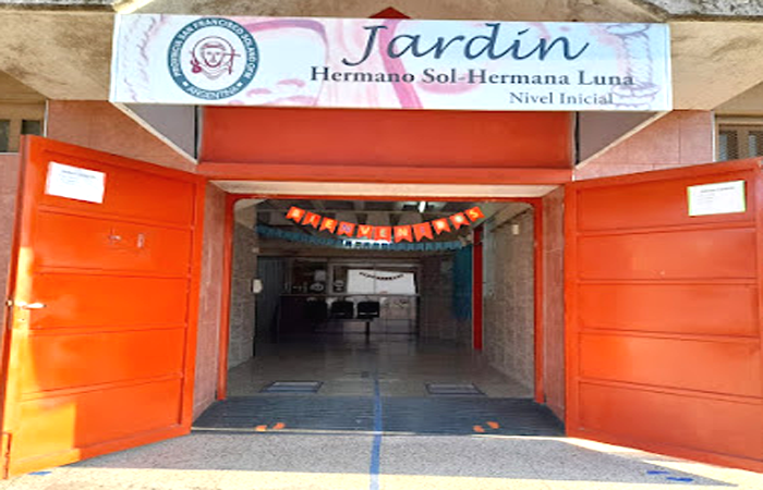 Jardin Hermano Sol Hermana Luna 1