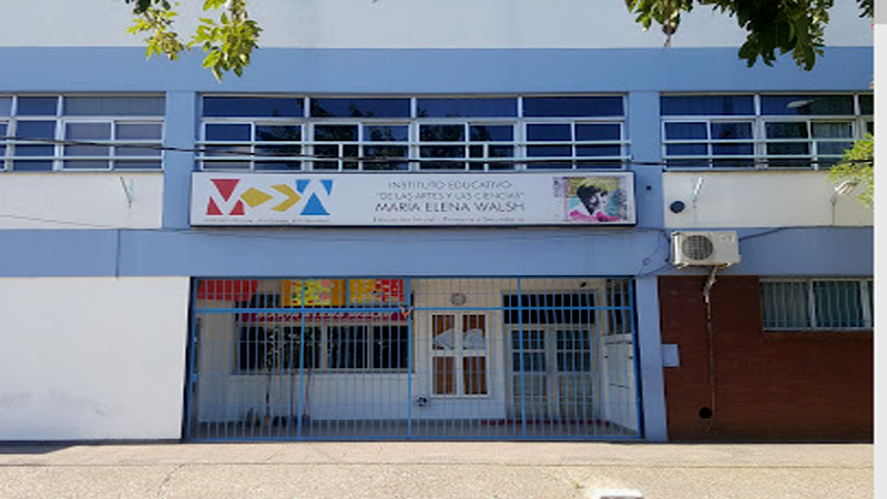 Instituto De las Artes y las Ciencias 2