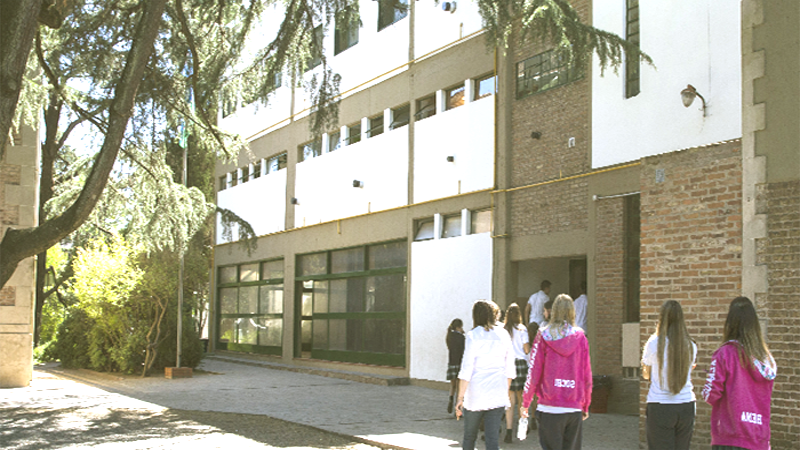 Colegio Almafuerte (San Miguel) 2