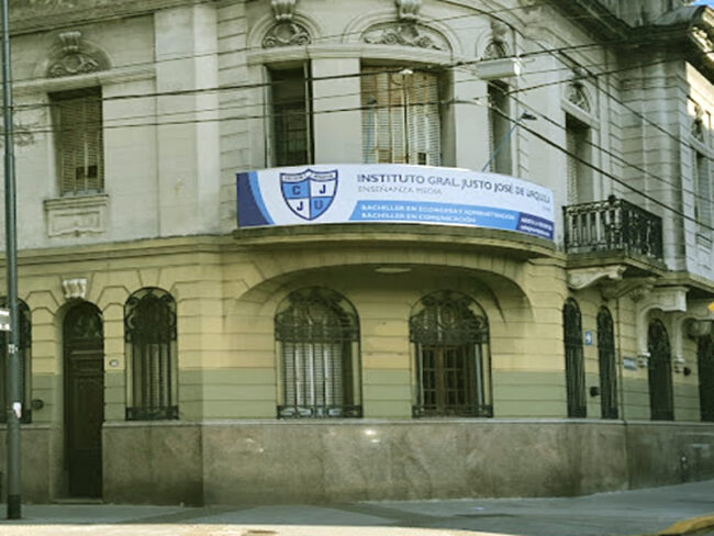 Colegio General Justo José de Urquiza 1