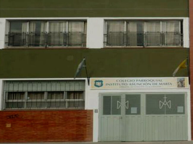 Instituto parroquial Asunción de María 23