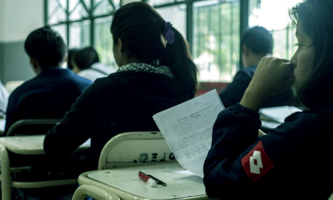 En la provincia de Buenos Aires pocos alumnos terminan el Secundario 4