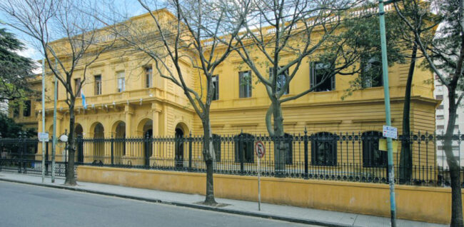 Escuela Mariano Acosta 10